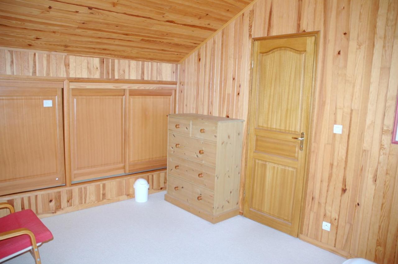 Maison De 2 Chambres Avec Vue Sur Le Lac Piscine Partagee Et Jardin Amenage A Lachapelle Auzac מראה חיצוני תמונה