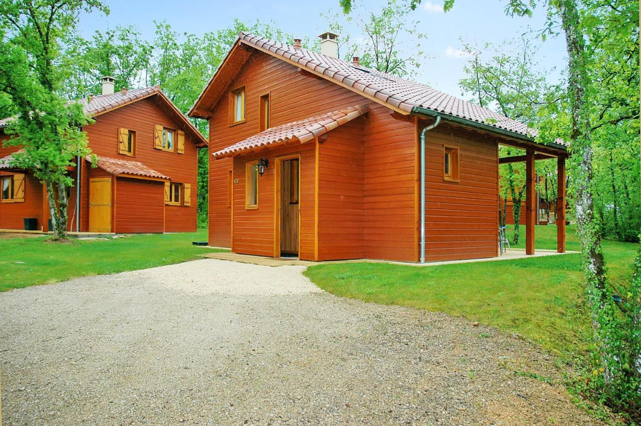Maison De 2 Chambres Avec Vue Sur Le Lac Piscine Partagee Et Jardin Amenage A Lachapelle Auzac מראה חיצוני תמונה